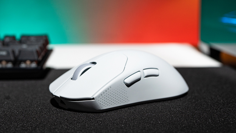 커세어 세이버 V2 프로 울트라라이트 와이어리스 제품 이미지